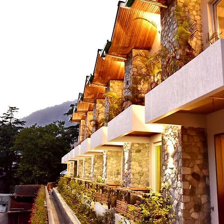 Season Hotel Nainital Luaran gambar