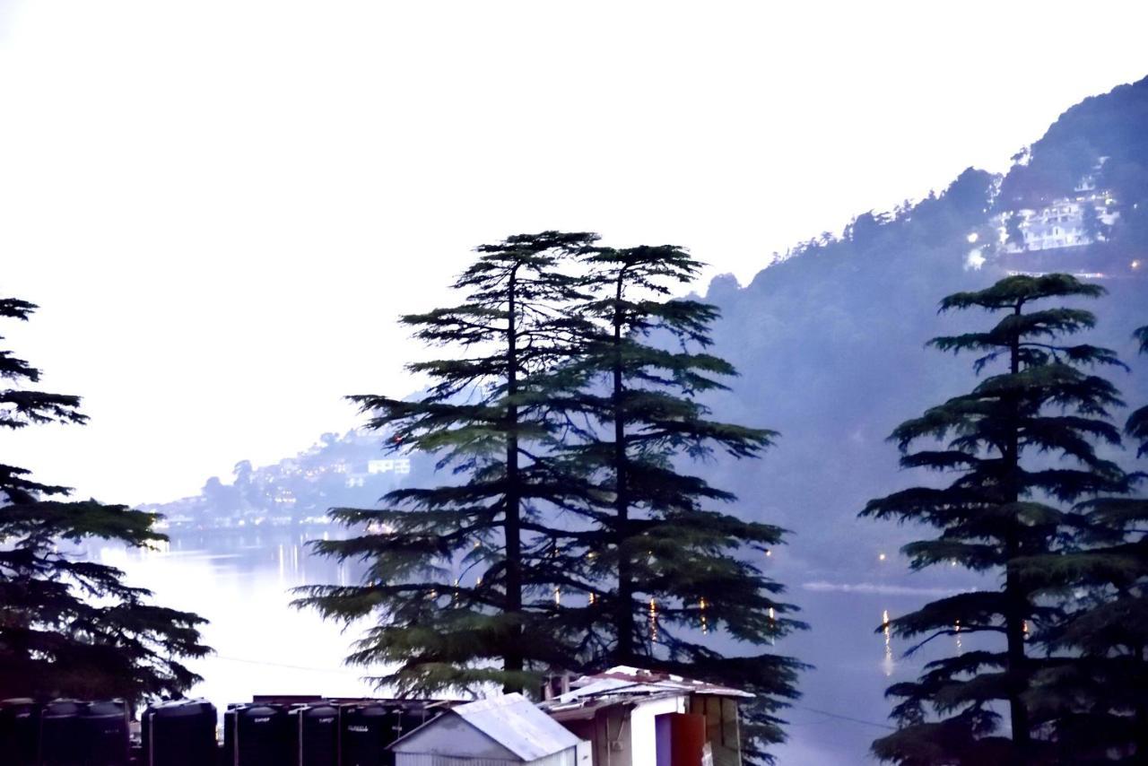 Season Hotel Nainital Luaran gambar